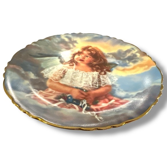 Noel Collector Plate by Sandra Kuck - Tidings of Joy Series 3rd Issue - 1994 - Picture 4 of 8